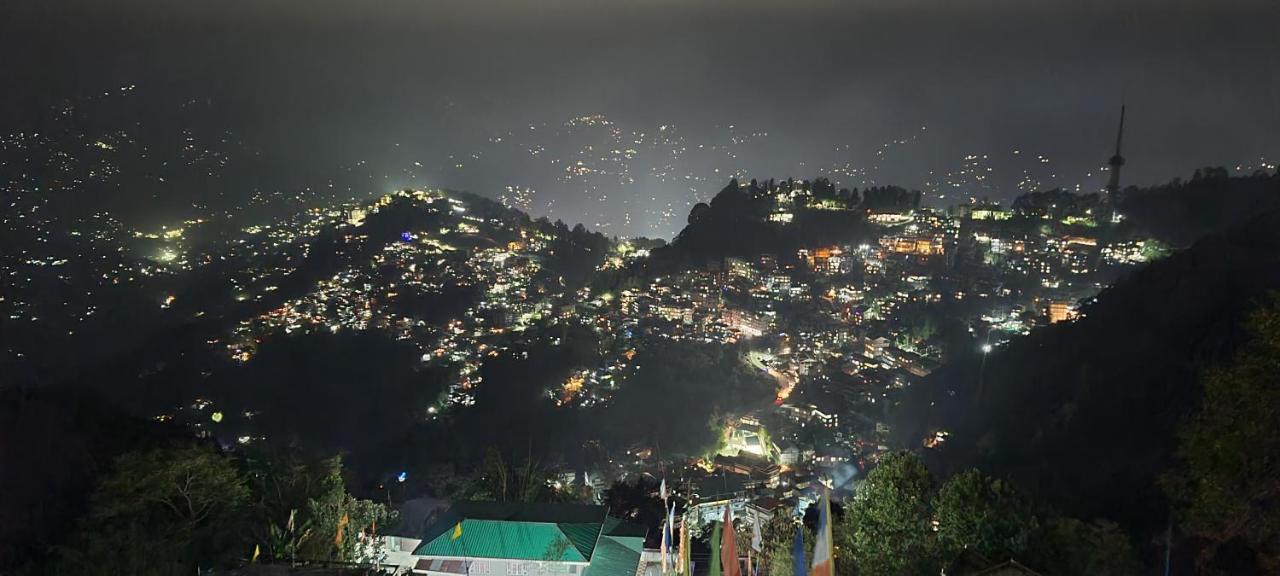 The Sherpa'S Abode Gangtok Exterior photo